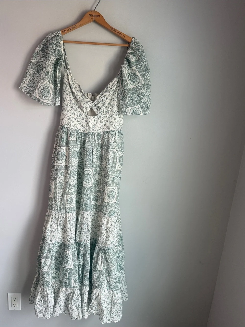 NEW Abercrombie & Fitch Green Floral Patchwork Maxi Dress MP